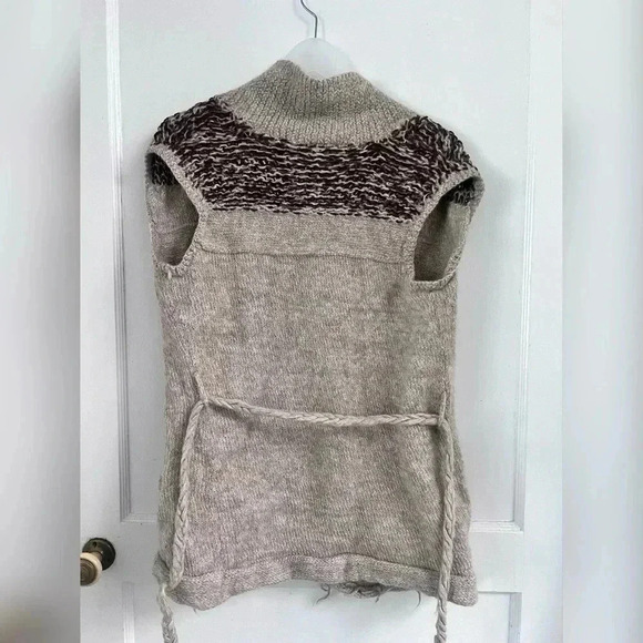 M. Patmos Baby Alpaca Sweater Vest Size M/L - Picture 3 of 5
